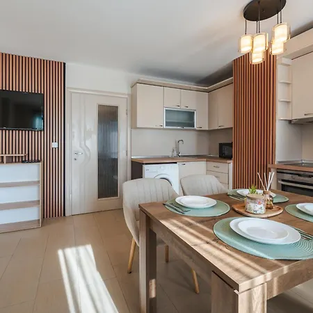 Medius Park Appartement Sandanski